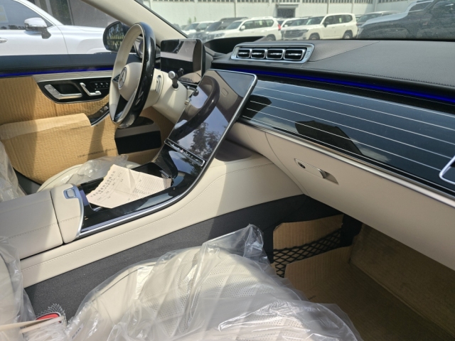 驰S500出色的静谧性营造豪华行驶质感PG麻将胡了全新2025款平行进口奔(图8)