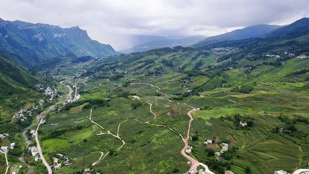 ——“十四五”六盘水推动经济高质量发展纪实麻将胡了2试玩网站“三量”齐升 向优而行(图2)